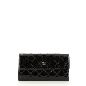 Chanel CC Gusset Flap Wallet Quilted Patent Long