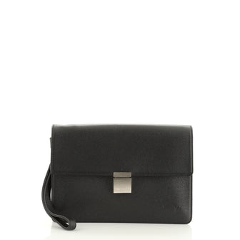 Louis Vuitton Selenga Pochette Taiga Leather