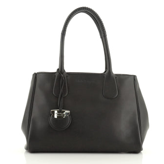 Salvatore Ferragamo Nolita Tote Leather Medium