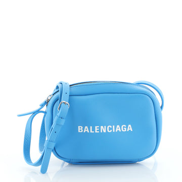 Balenciaga Everyday Crossbody Bag Leather XS
