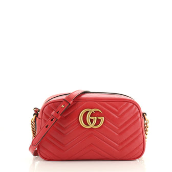 Gucci GG Marmont Shoulder Bag Matelasse Leather Small