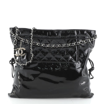Chanel 31 Drawstring Tote Quilted Patent Large