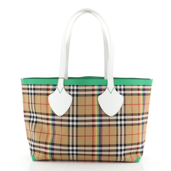 Burberry medium sale giant tote