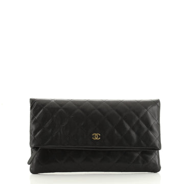 Chanel Beauty CC Clutch Pixel Effect Quilted Calfskin