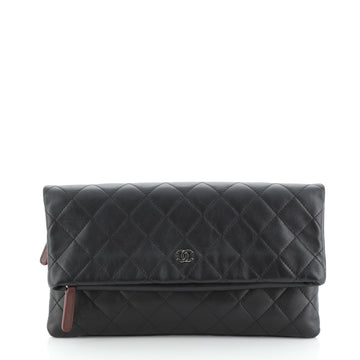 Chanel Beauty CC Clutch Quilted Lambskin