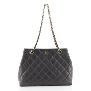 Chanel Vintage CC Chain Tote Quilted Lambskin Medium
