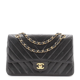 Chanel Vintage Classic Double Flap Bag Chevron Lambskin Medium