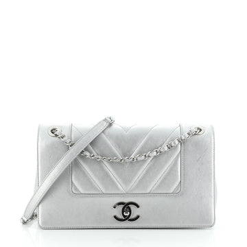 Chanel Mademoiselle Vintage Flap Bag Chevron Sheepskin Medium