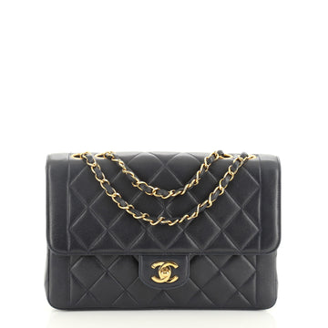 Chanel Vintage CC Chain Flap Bag Quilted Lambskin Medium