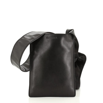 Chanel Vintage Flat Crossbody Bag Leather Small