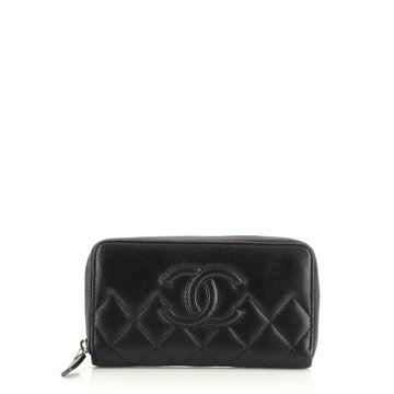 Chanel Diamond CC Zip Wallet Quilted Caviar Compact
