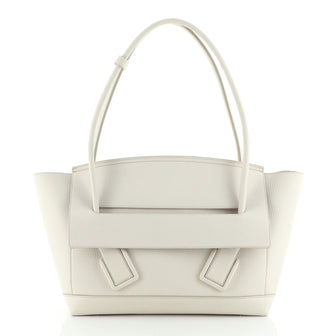 Bottega Veneta Arco Bag Grainy Leather Medium