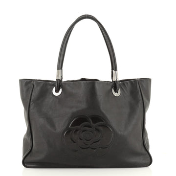 Chanel Camellia Tote Lambskin Large