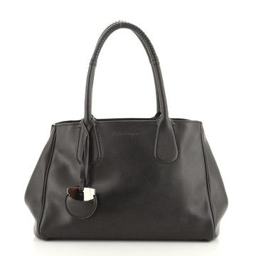 Salvatore Ferragamo Nolita Tote Leather Medium