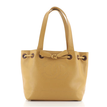 Chanel Vintage CC Drawstring Shoulder Bag Caviar Small