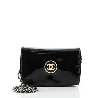 Chanel CC Logo Wallet on Chain Patent