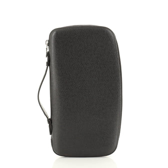 Louis Vuitton Zippy Wallet Taiga Leather XL