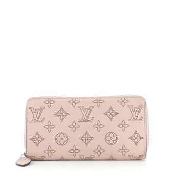 Louis Vuitton Zippy Wallet Mahina Leather