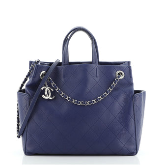 Chanel CC Pocket Tote Quilted Caviar Small