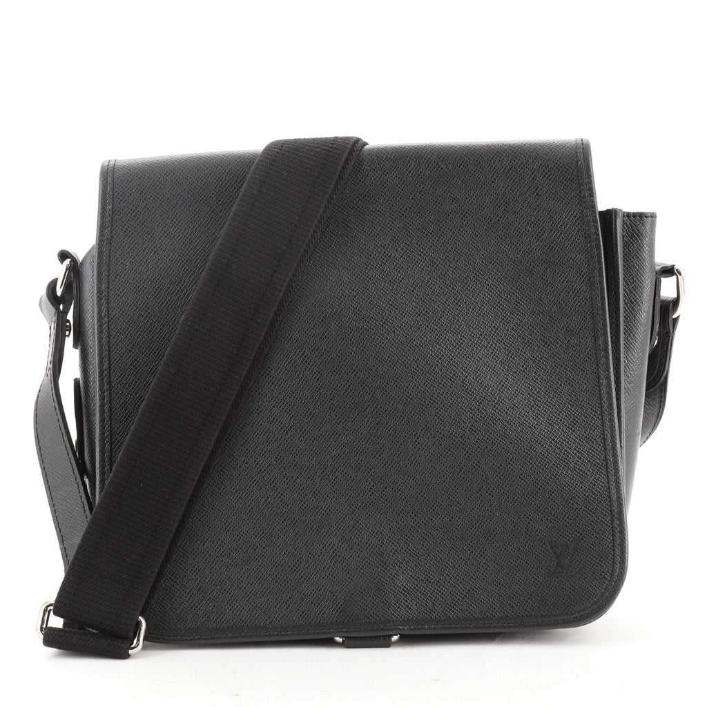 Louis Vuitton Andrei Messenger bag for iPad 