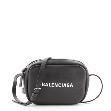 Balenciaga Everyday Crossbody Bag Leather XS