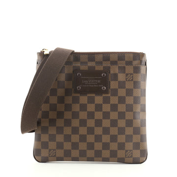 Louis Vuitton Brooklyn Pochette Plate Damier