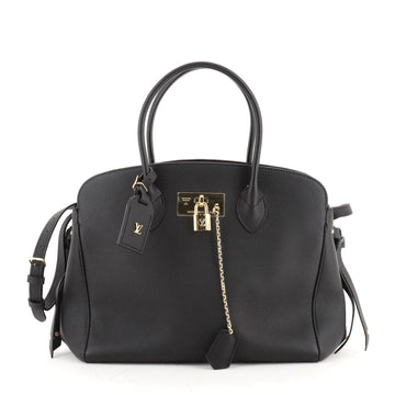 Louis Vuitton Milla Handbag Veau Nuage Calfskin MM