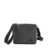 Shop Louis Vuitton DISTRICT 2022-23FW Monogram Street Style 2WAY Leather  Crossbody Bag (M46255) by Corriere