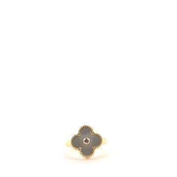 Van Cleef & Arpels Vintage Alhambra Ring 18K Yellow Gold with Mother of Pearl and Diamond
