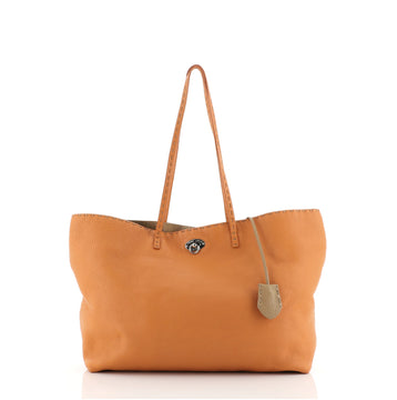 Fendi Selleria Carla Tote Leather Medium