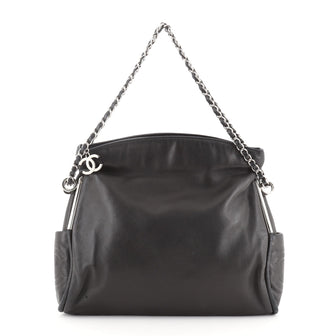 Chanel Ultimate Soft Hobo Leather Medium