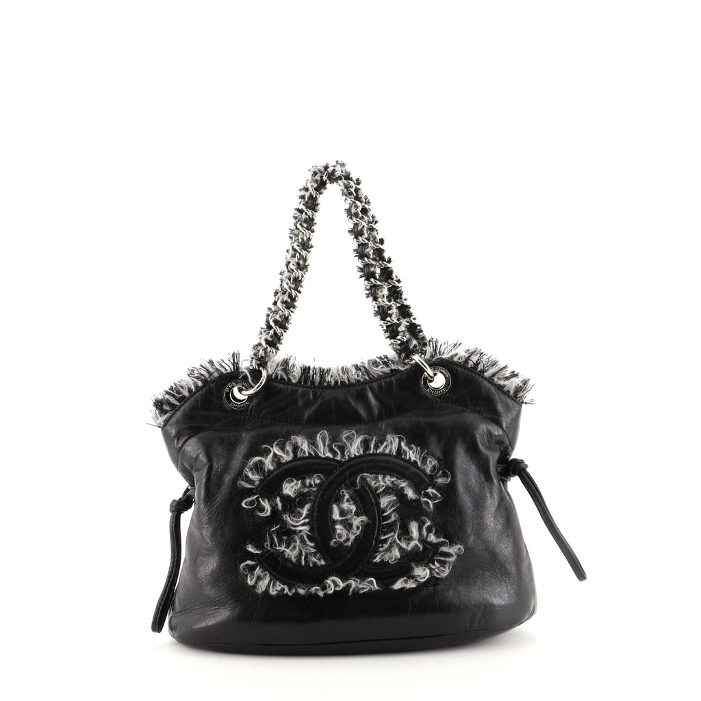 新品未開封　BIBI bag. MIDDLE tweed Bon Bon Chanel Funny Tweed Bon Bon Tote Lambskin Small 64312