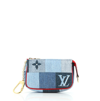 Louis Vuitton Monogram Denim Patchwork Pochette Bag  Сумки, Джинсовая  сумка, Клатч