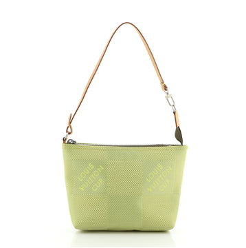 Louis Vuitton Pochette Geant Canvas