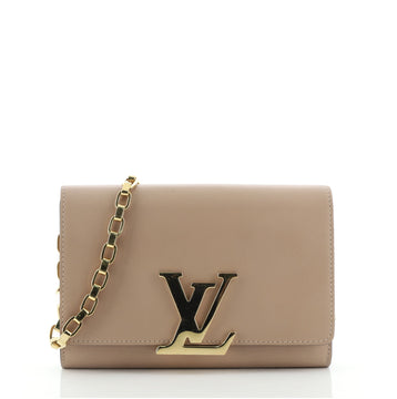 Louis Vuitton Chain Louise Clutch Leather GM