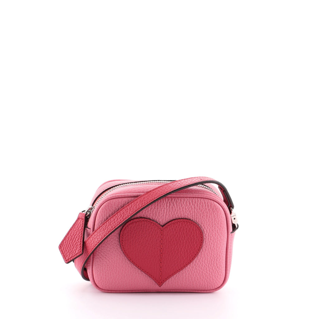 Gucci - Women's Interlocking G Mini Heart Shoulder Bag - (Red) – DSMNY  E-SHOP