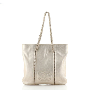 Chanel Luxe Ligne Zipped Tote Leather Large