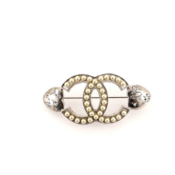Chanel CC Hearts Metal with Faux Pearls and Crystals Brooch