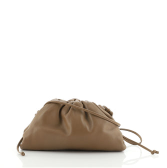 Bottega Veneta The Pouch Leather 20