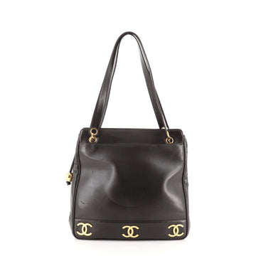 Chanel Vintage Metal CC Shoulder Bag Caviar Medium