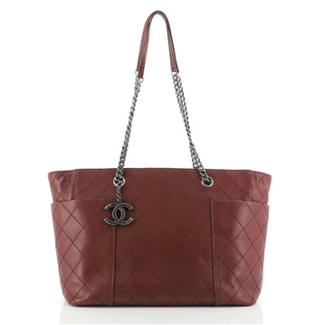 Chanel CC Pocket Zipped Chain Tote Stitched Calfskin Medium
