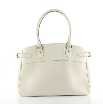 Louis Vuitton Passy Handbag Epi Leather GM