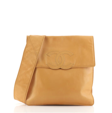 Chanel Vintage CC Messenger Bag Leather Medium