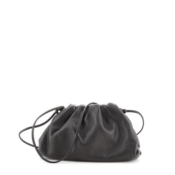 Bottega Veneta The Pouch Leather 20
