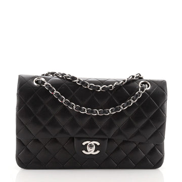 Chanel Vintage Classic Double Flap Bag Quilted Lambskin Medium