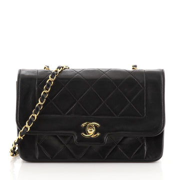Chanel Vintage CC Chain Flap Bag Quilted Lambskin Small