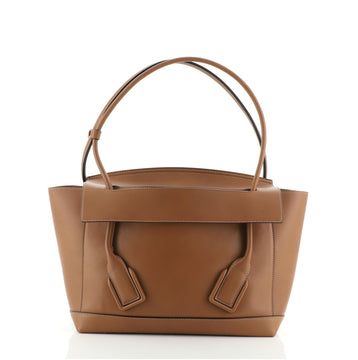Bottega Veneta Arco Bag Smooth Calfskin Medium