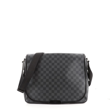 Louis Vuitton Daniel Messenger Bag Damier Graphite GM