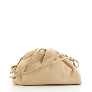 Bottega Veneta The Pouch Leather 20