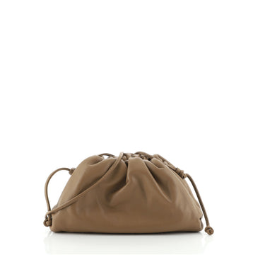 Bottega Veneta The Pouch Leather 20